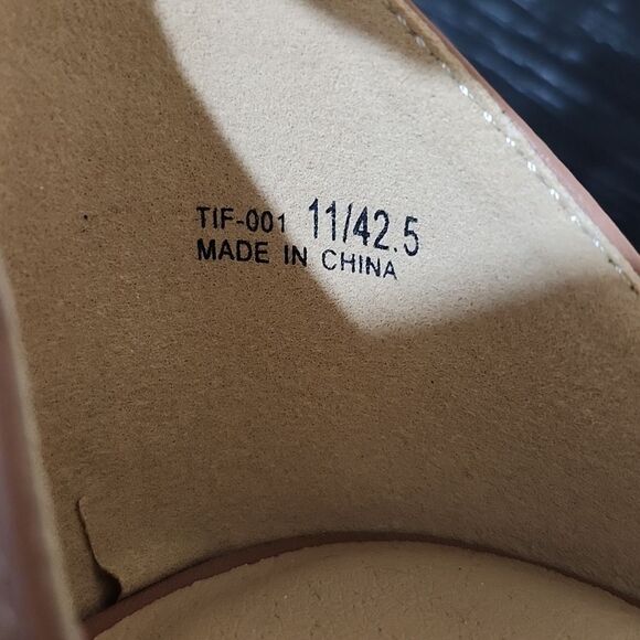 BRAND NEW CHINESE LAUNDRY WOMEN'S TERI CLEAR ANKLE STRAP BLOCK HEEL SANDALS - Picture 15 of 16